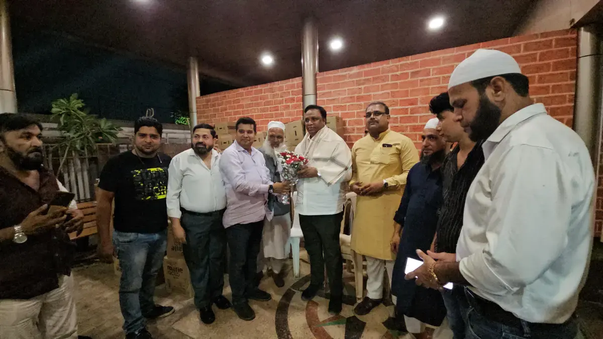 Bandra Laal Kua Gathering photo 7