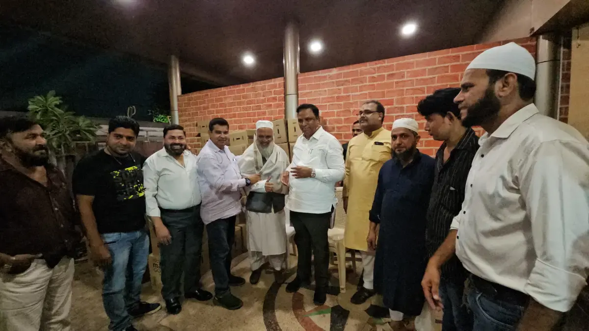 Bandra Laal Kua Gathering photo 9