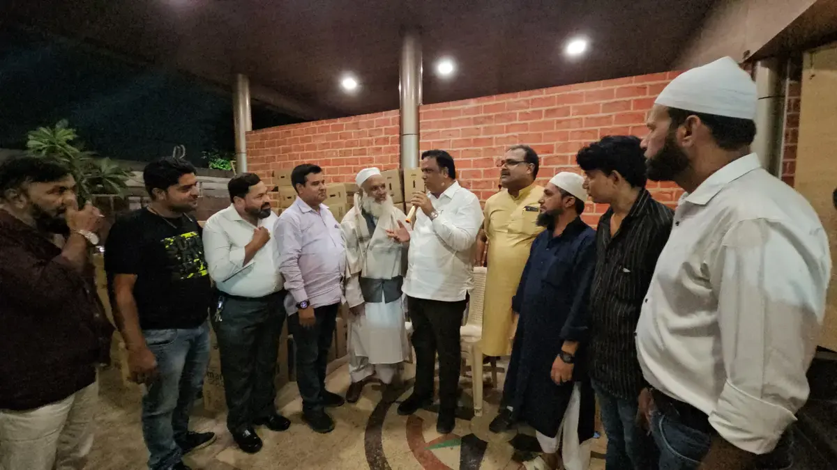 Bandra Laal Kua Gathering photo 10